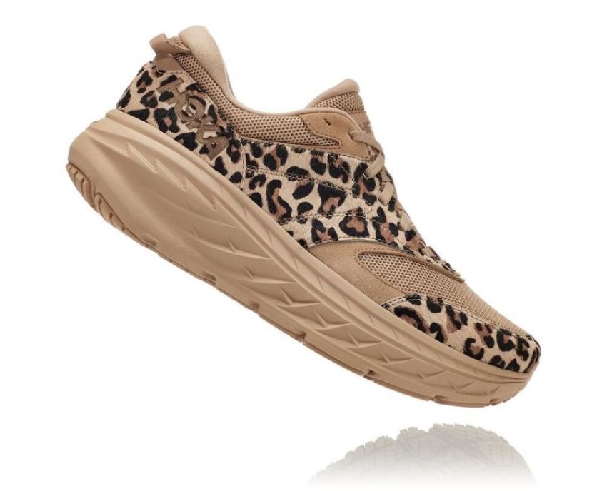 HOKA ONE ONE Hoka X Eg Bondi L Sand Leopard Print