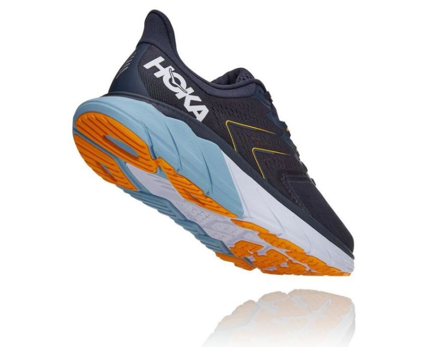 Arahi 5 Supportive Running Shoe Ombre Blue / Blue Fog